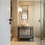 Hotell Yenesis Seaside Retreat - Adults Only Over 15