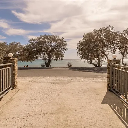 Yenesis Seaside Retreat - Adults Only Over 15 Hotel Tínos