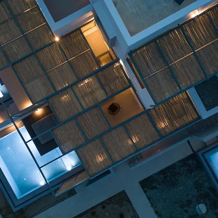 Yenesis Seaside Retreat - Adults Only Over 15