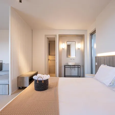 Yenesis Seaside Retreat - Adults Only Over 15 Tínos