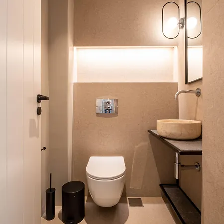 Yenesis Seaside Retreat - Adults Only Over 15