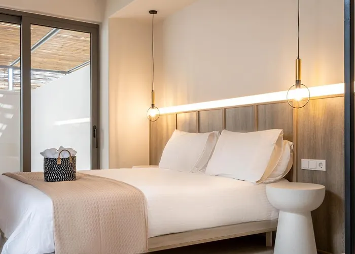 Yenesis Seaside Retreat - Adults Only Over 15 酒店 *