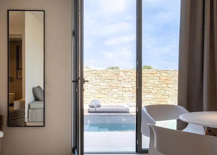 Yenesis Seaside Retreat - Adults Only Over 15