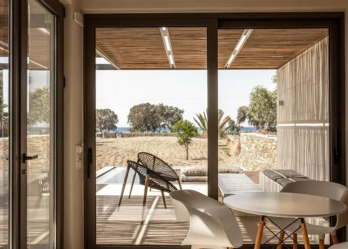 Yenesis Seaside Retreat - Adults Only Over 15 酒店 *