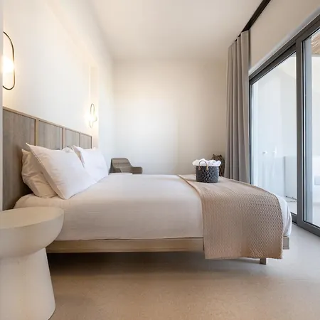 Yenesis Seaside Retreat - Adults Only فندق Tínos
