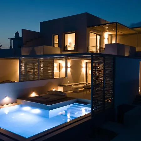 Yenesis Seaside Retreat - Adults Only Over 15 *