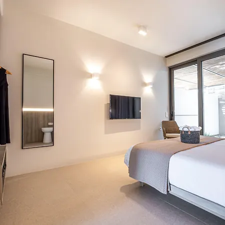 호텔 Yenesis Seaside Retreat - Adults Only Over 15 *