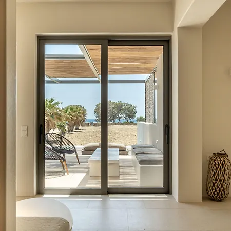 Yenesis Seaside Retreat - Adults Only Over 15 *