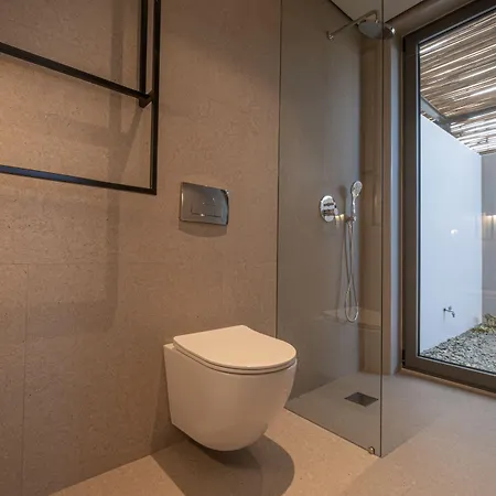 Yenesis Seaside Retreat - Adults Only Over 15 מלון Tínos