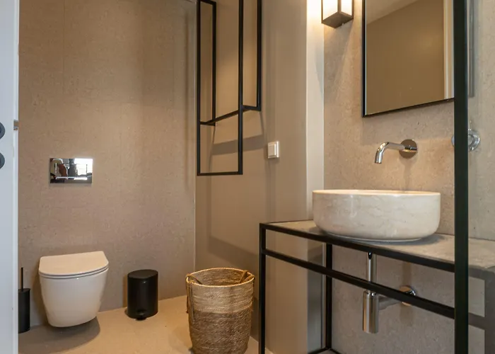 Yenesis Seaside Retreat - Adults Only Over 15 Hotell