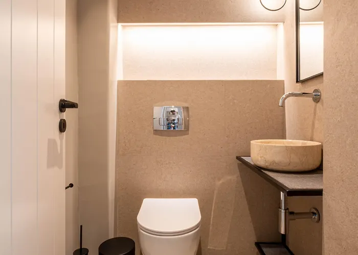 Yenesis Seaside Retreat - Adults Only Over 15