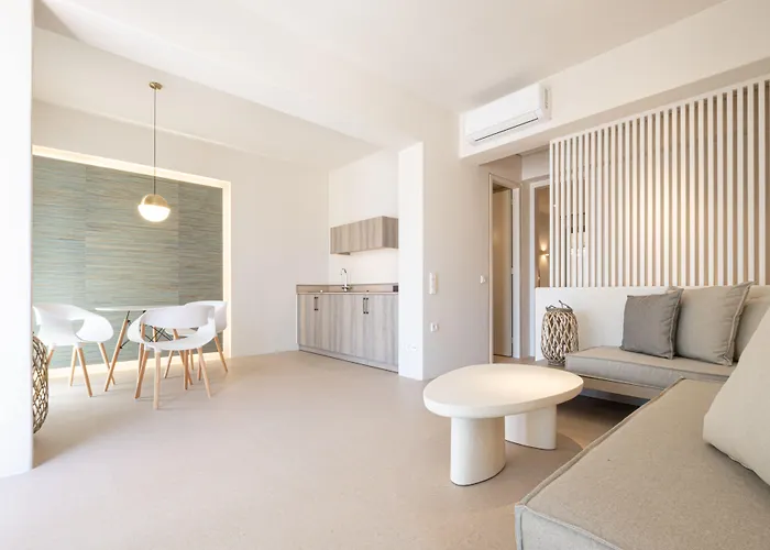 Yenesis Seaside Retreat - Adults Only Over 15